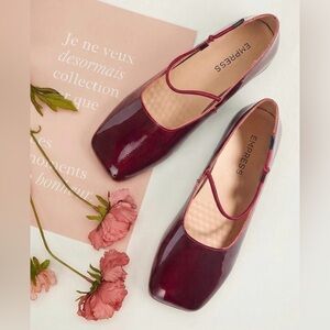 Empress Australia Square Toe Ballet Flats in Red Patent Leather, size 40